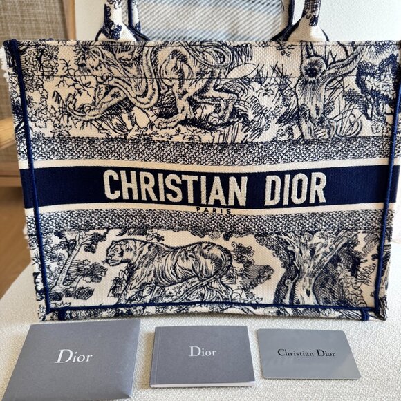 Medium Dior Toile De Jouy Book Tote - Picture 2 of 15